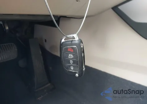 2017 Hyundai Sonata Se z USA, uszkodzony, nr VIN 5NPE24AF7HH553642